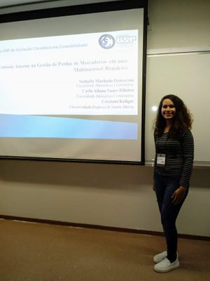 Egressa do curso de Ciências Contábeis apresenta trabalho em congressos na USP, em São Paulo Egressa do curso de Ciências Contábeis apresenta trabalho em congressos na USP, em São Paulo