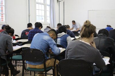 Faculdade Metodista realizou vestibular neste sábado Faculdade Metodista realizou vestibular neste sábado