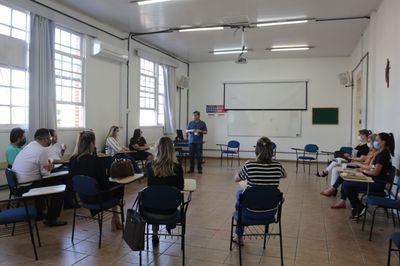 NOVA DIREÇÃO REALIZA ATIVIDADES ESPECIAIS DE TRANSIÇÃO NA FACULDADE CENTENÁRIO NOVA DIREÇÃO REALIZA ATIVIDADES ESPECIAIS DE TRANSIÇÃO NA FACULDADE CENTENÁRIO