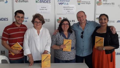 Alunos de Administração do IPA lançam livro “Práticas Inclusivas” Alunos de Administração do IPA lançam livro “Práticas Inclusivas”