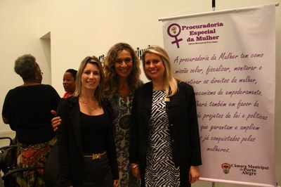 IPA participa de Instalação da Rede de Educação pelos Direitos das Mulheres IPA participa de Instalação da Rede de Educação pelos Direitos das Mulheres