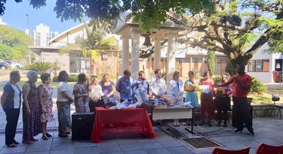 CELEBRAÇÃO DE NATAL E CONCLUSÃO DO CURSO DE FORMAÇÃO CIDADÃ PARA IMIGRANTES HAITIANAS CELEBRAÇÃO DE NATAL E CONCLUSÃO DO CURSO DE FORMAÇÃO CIDADÃ PARA IMIGRANTES HAITIANAS