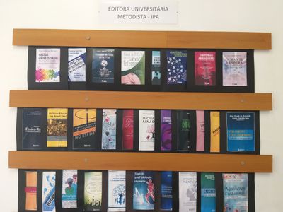 Editora Universitária Metodista IPA completa 15 anos com 70 livros lançados Editora Universitária Metodista IPA completa 15 anos com 70 livros lançados