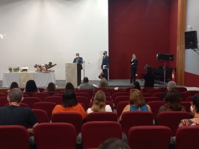 Educação Metodista realiza celebração de Natal Educação Metodista realiza celebração de Natal