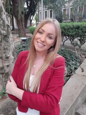 Egressa do IPA tem diploma reconhecido na Itália Egressa do IPA tem diploma reconhecido na Itália